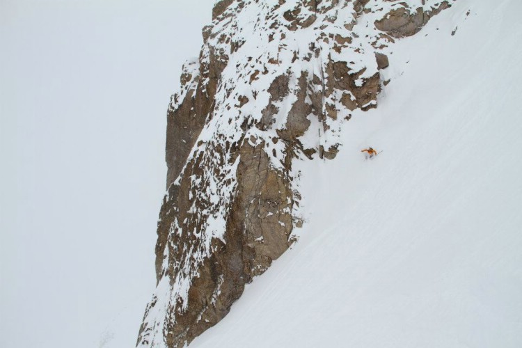 Caroline skiing a steep line.  Photo: Andreas Bengtsson 
