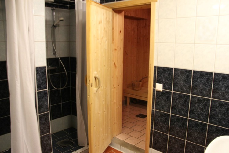 In the basement there are two saunas, one for ladies and one for gentlemen.