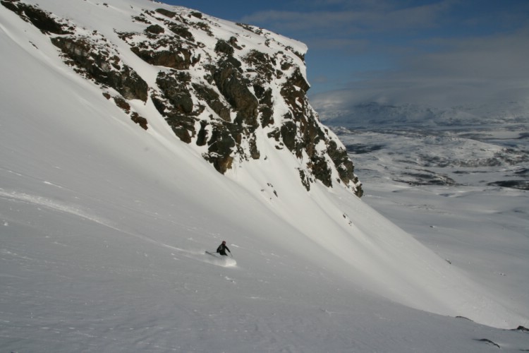 Heli ski Riksgränsen 3e april 2009. Foto: Andreas Bengtsson